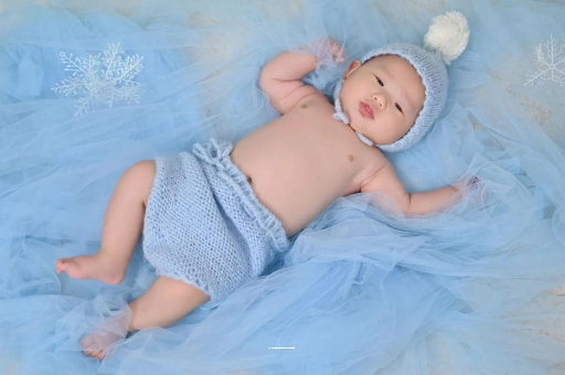 巴彦淖尔市两个月宝宝发热